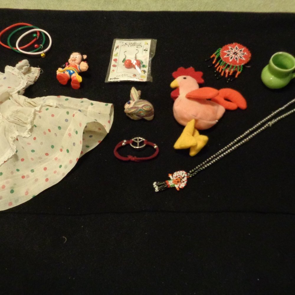 RETRO JEWELRY & TOYS POTTERY ETC. LOT